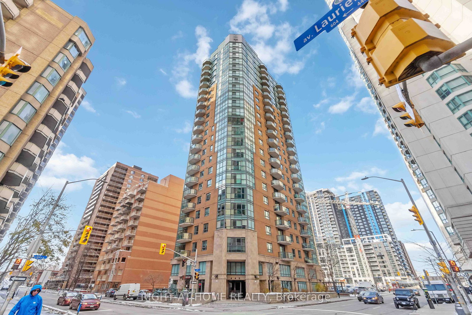 445-laurier-avenue-w-ottawa-ontario-x13706036