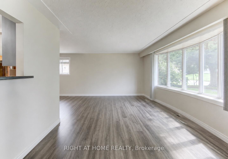 204-holborn-drive-kitchener-ontario-x13706060