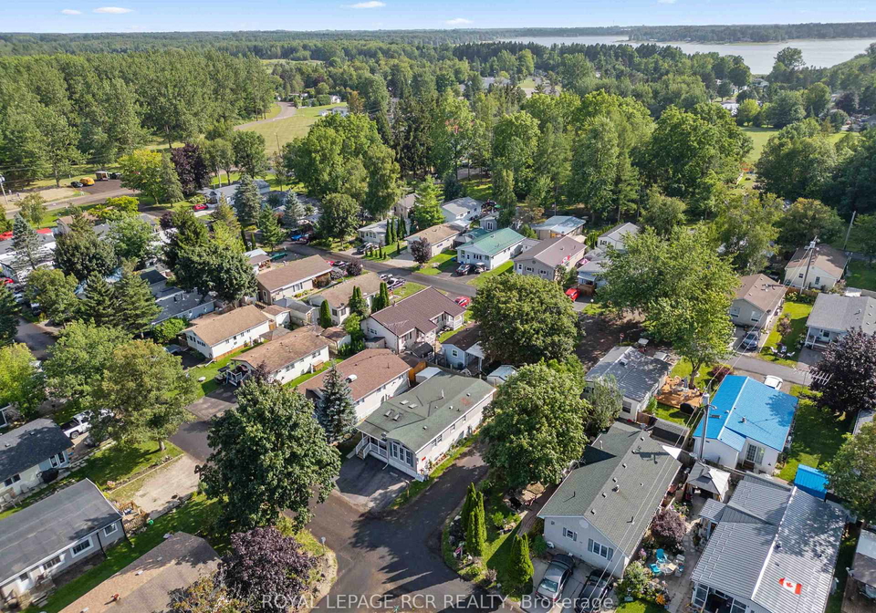 465-spruce-street-centre-wellington-ontario-x13706104