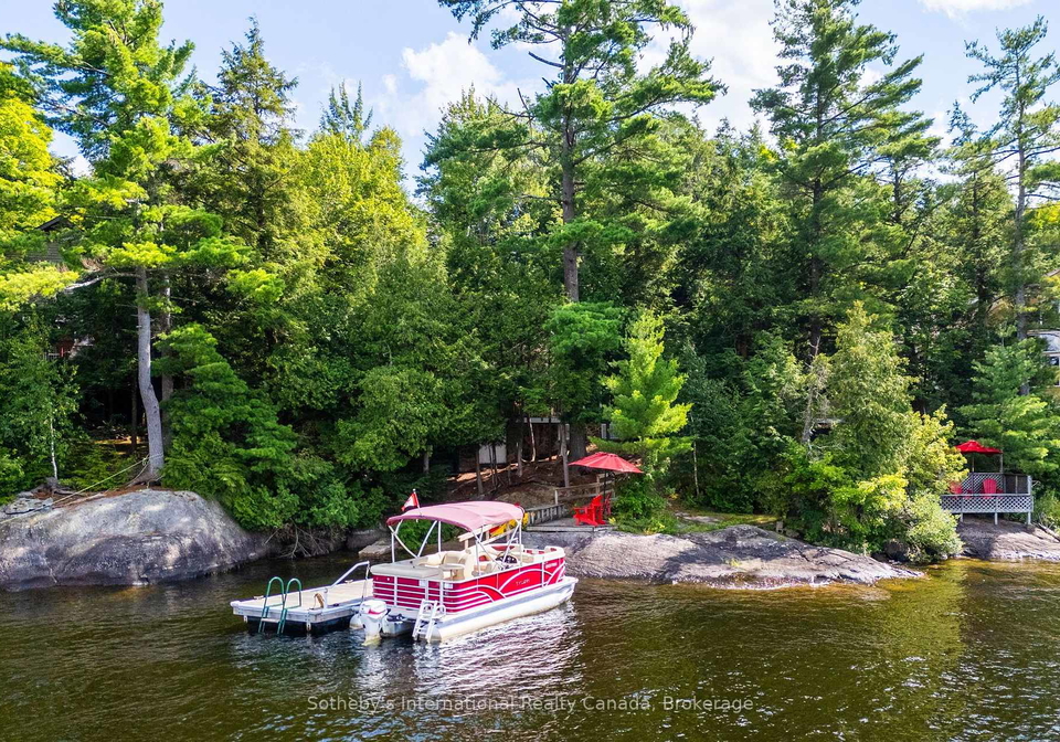 1061-hurling-point-road-muskoka-lakes-ontario-x13706136