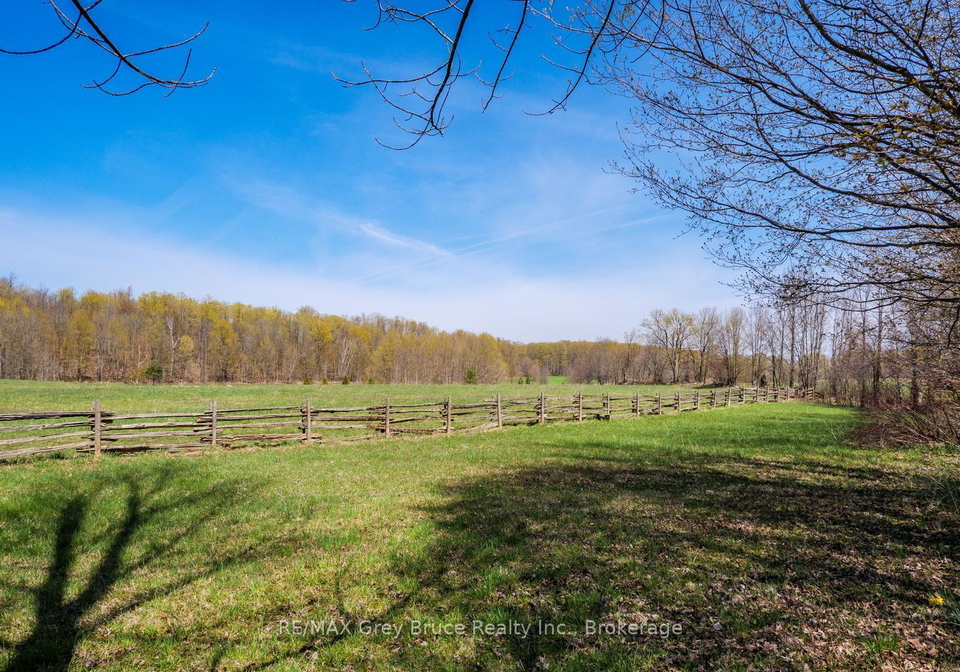 130-crooked-hill-road-south-bruce-peninsula-ontario-x13706556