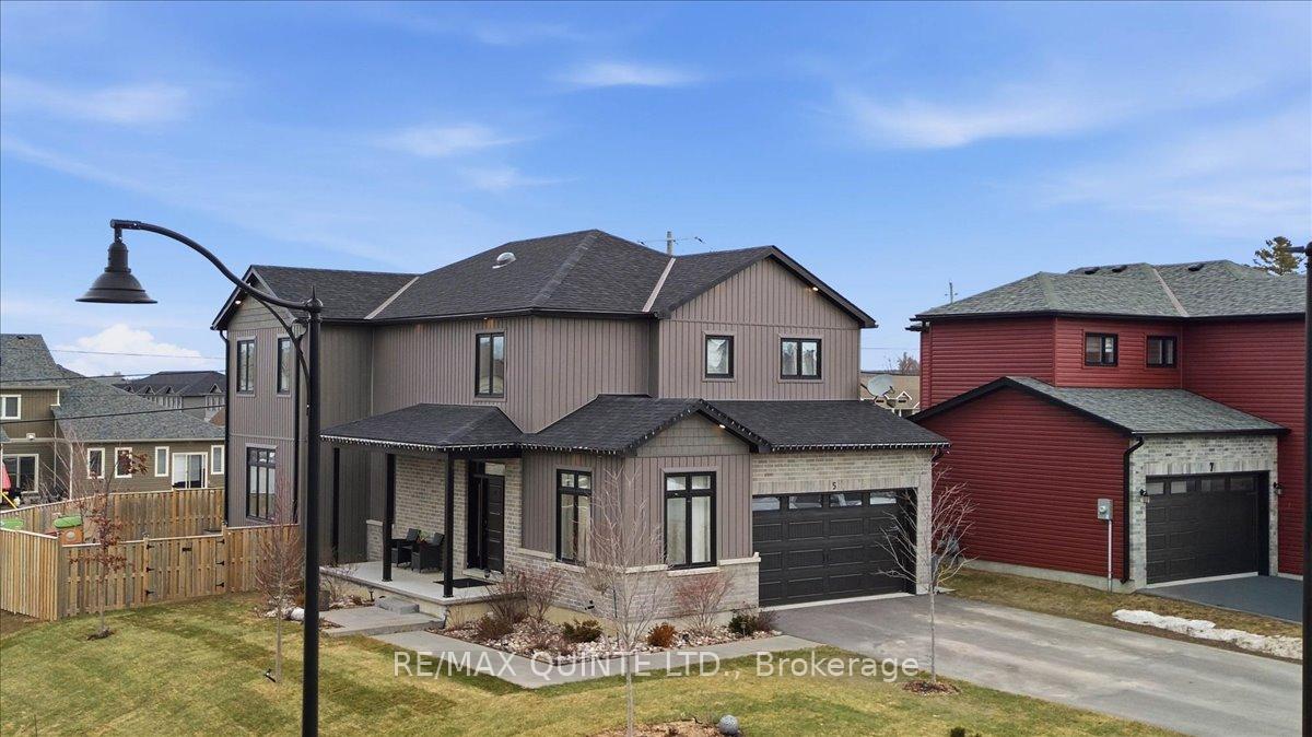 5-allen-street-prince-edward-county-ontario-x13706628