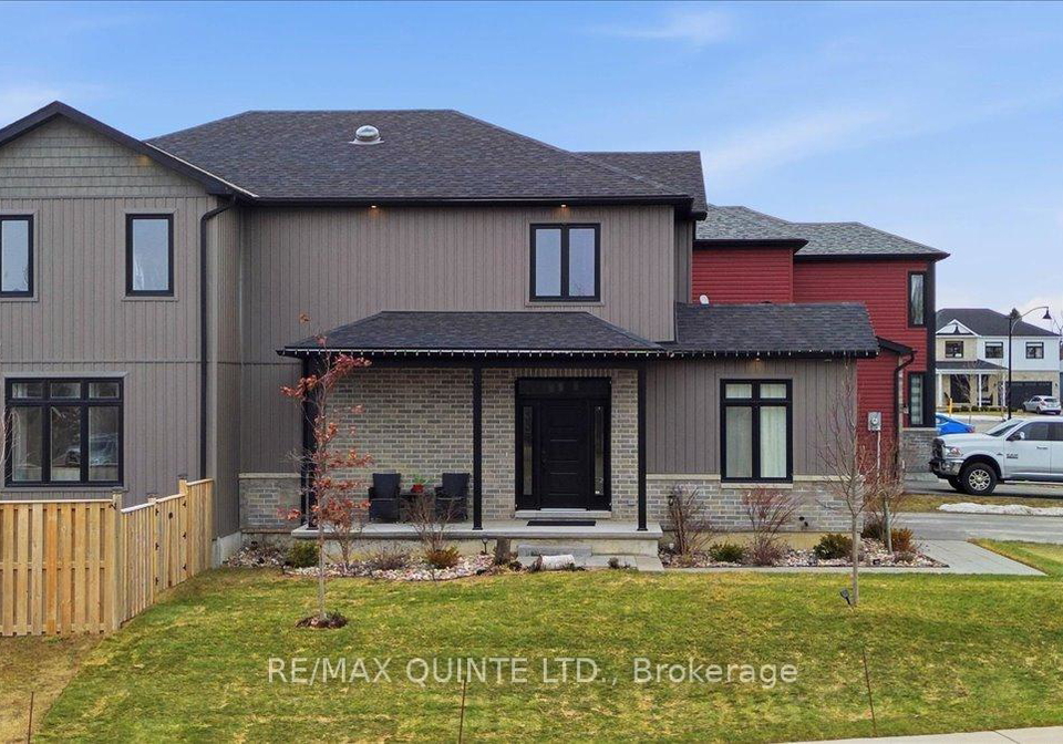 5-allen-street-prince-edward-county-ontario-x13706628