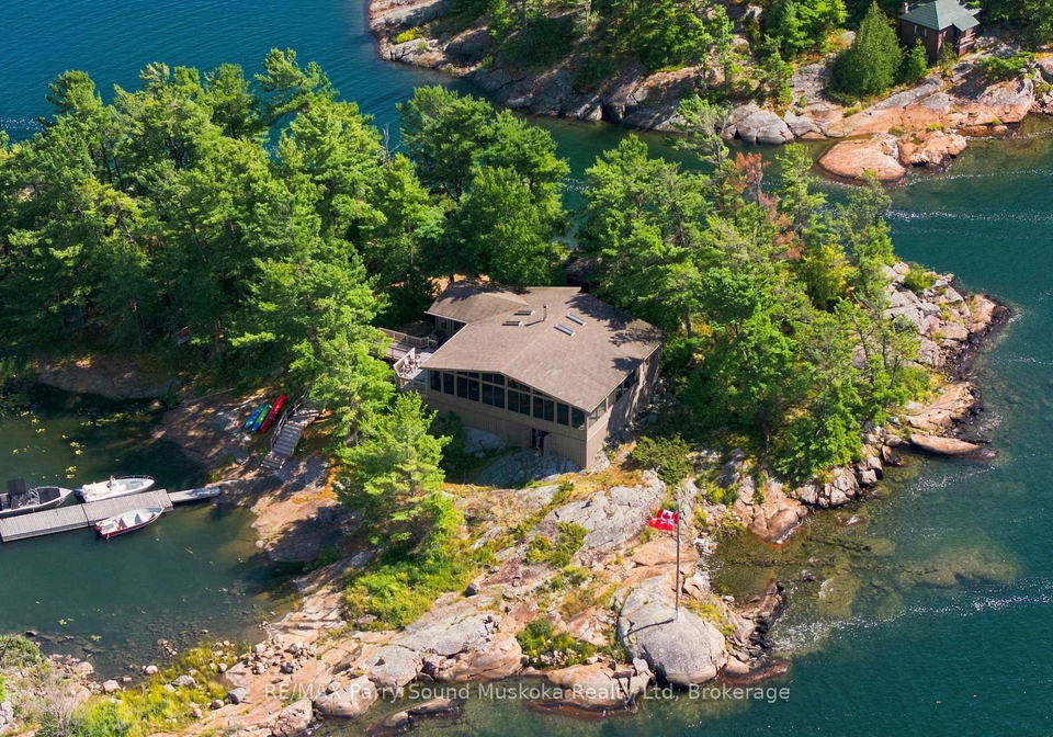 87-island-island-the-archipelago-ontario-x13706636