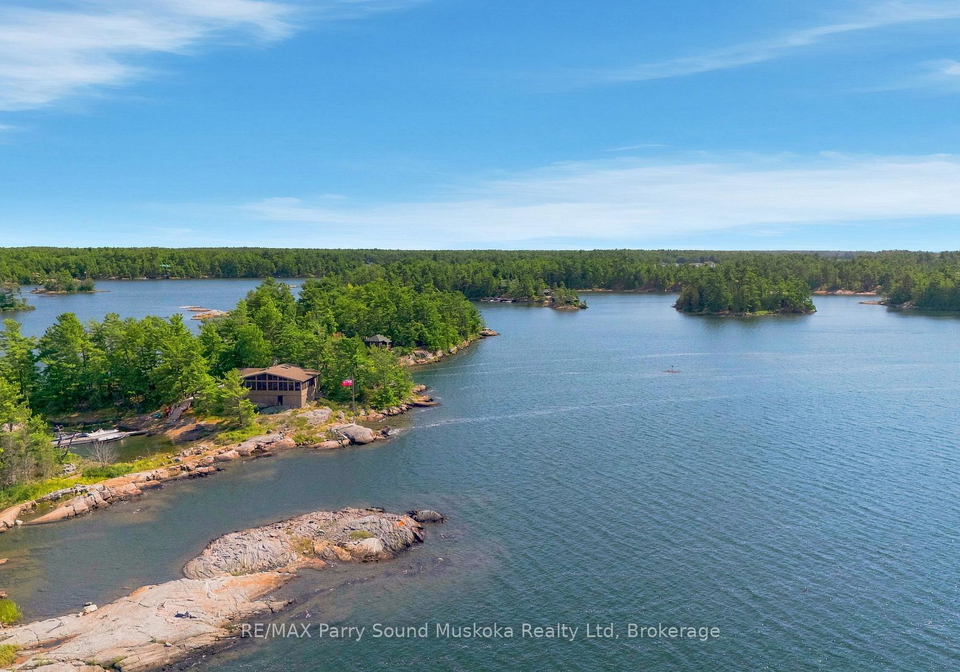 87-island-island-the-archipelago-ontario-x13706636