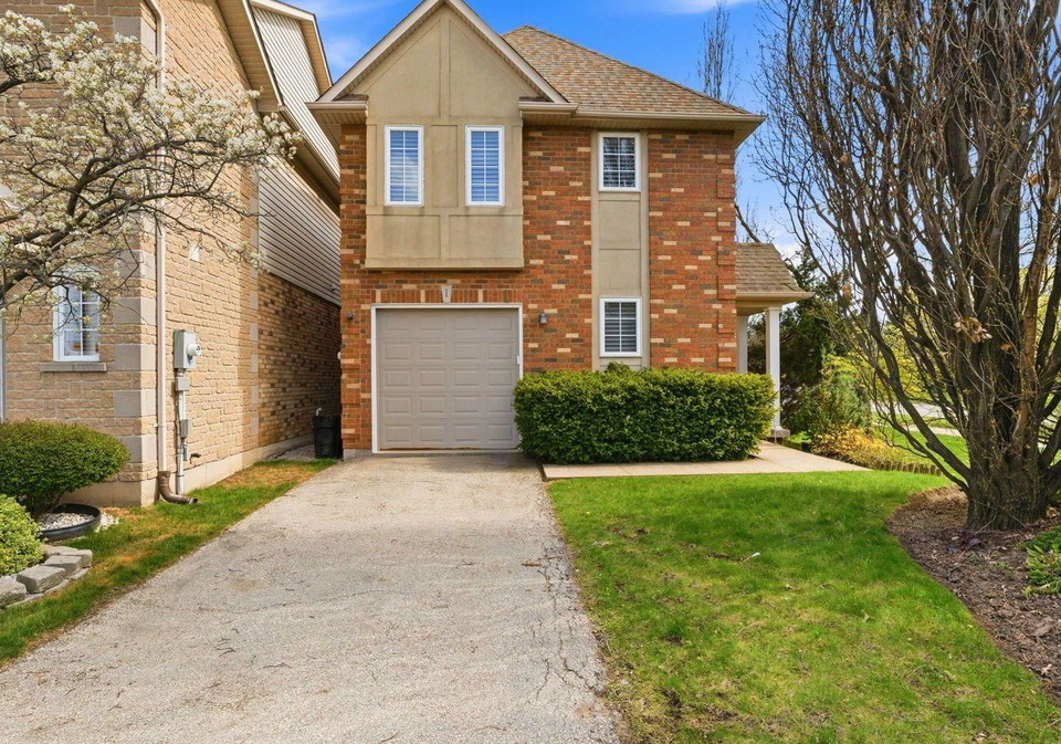 876-golf-links-road-hamilton-ontario-x13706652