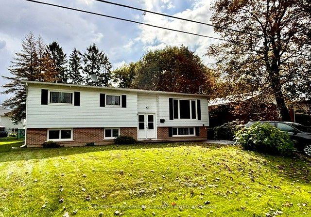 355-oak-street-gananoque-ontario-x13706740