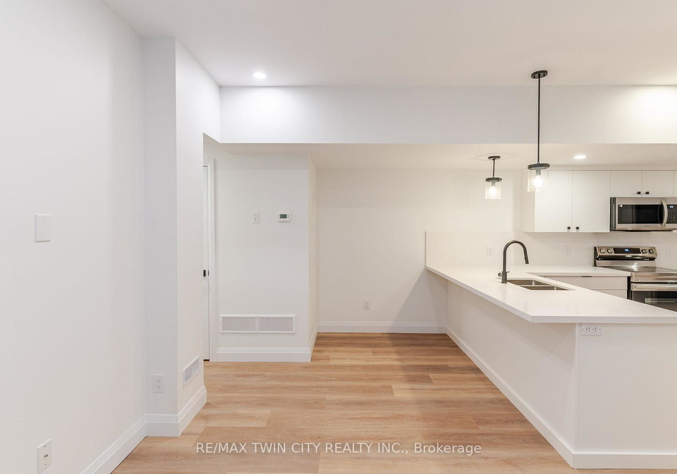 825-stirling-avenue-s-kitchener-ontario-x13706882