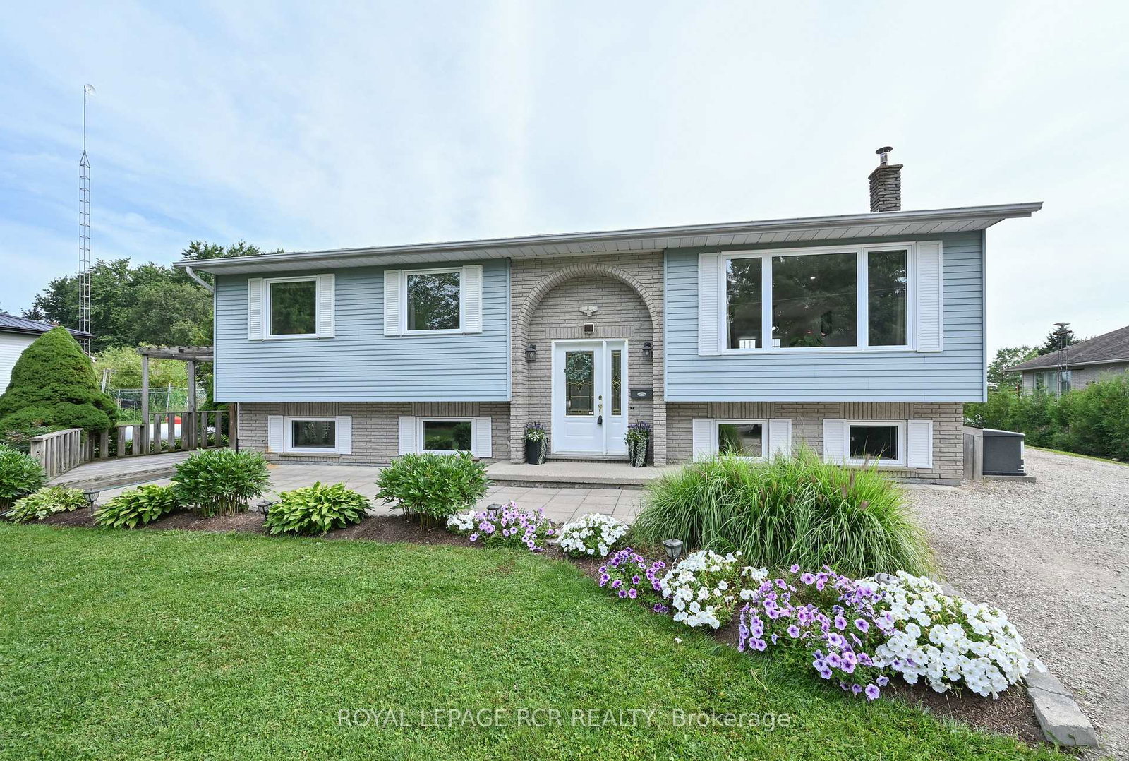 9493-maas-park-drive-se-wellington-north-ontario-x13706928