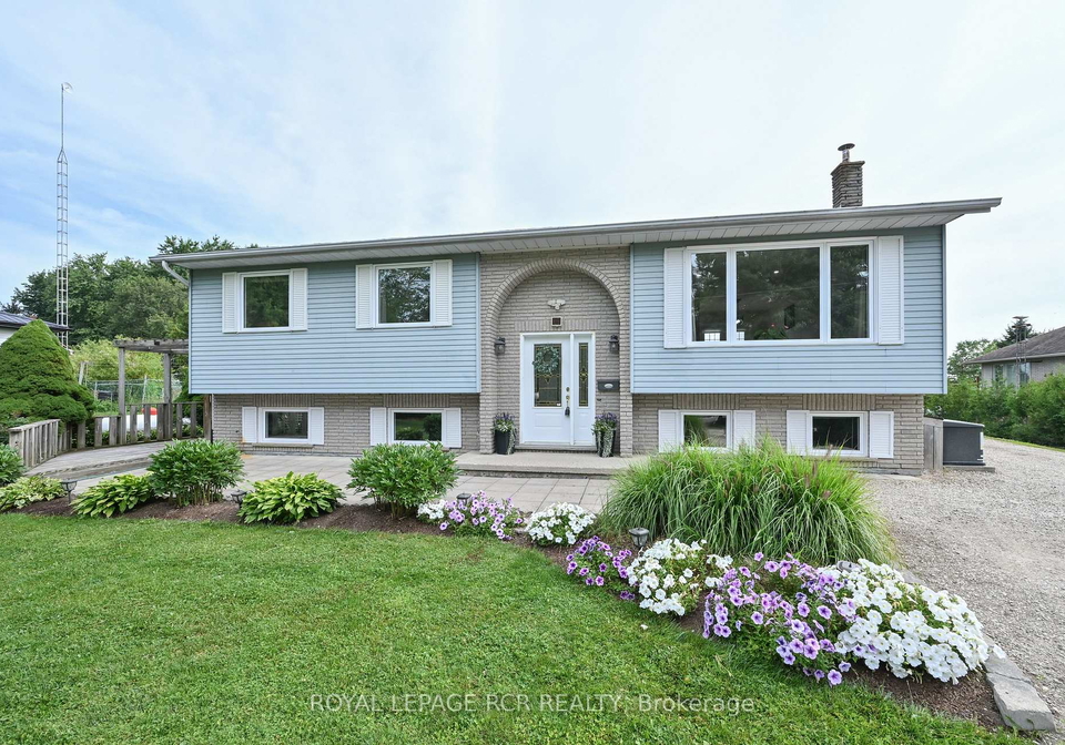 9493-maas-park-drive-se-wellington-north-ontario-x13706928