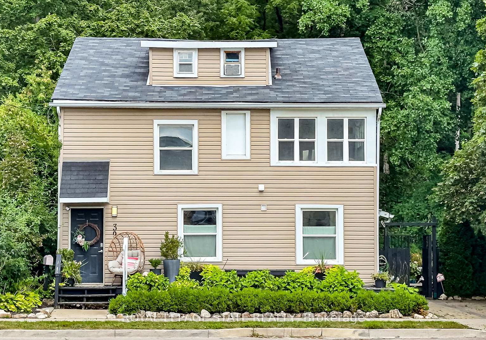 39-park-street-e-hamilton-ontario-x13706966