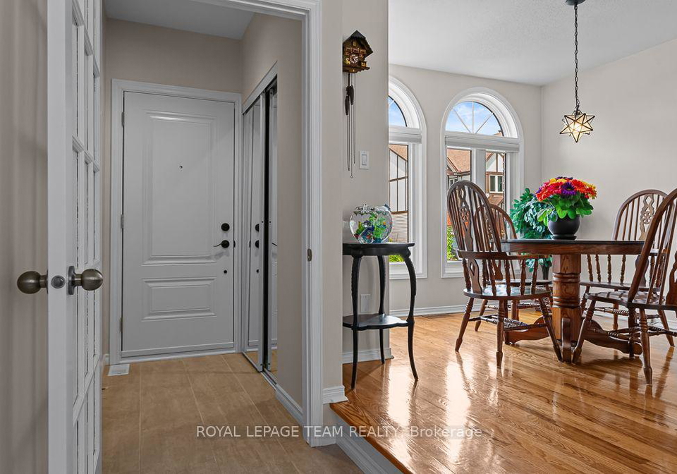 2756-massicotte-lane-ottawa-ontario-x13707126