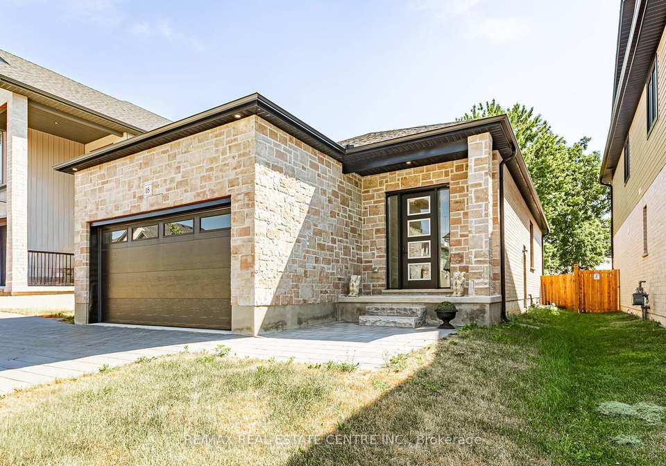 7966-fallon-drive-lucan-biddulph-ontario-x13707204