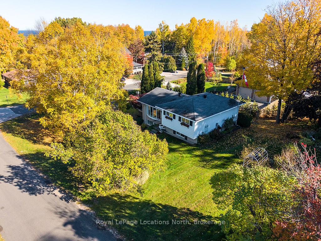 15-wellington-street-s-blue-mountains-ontario-x13707216