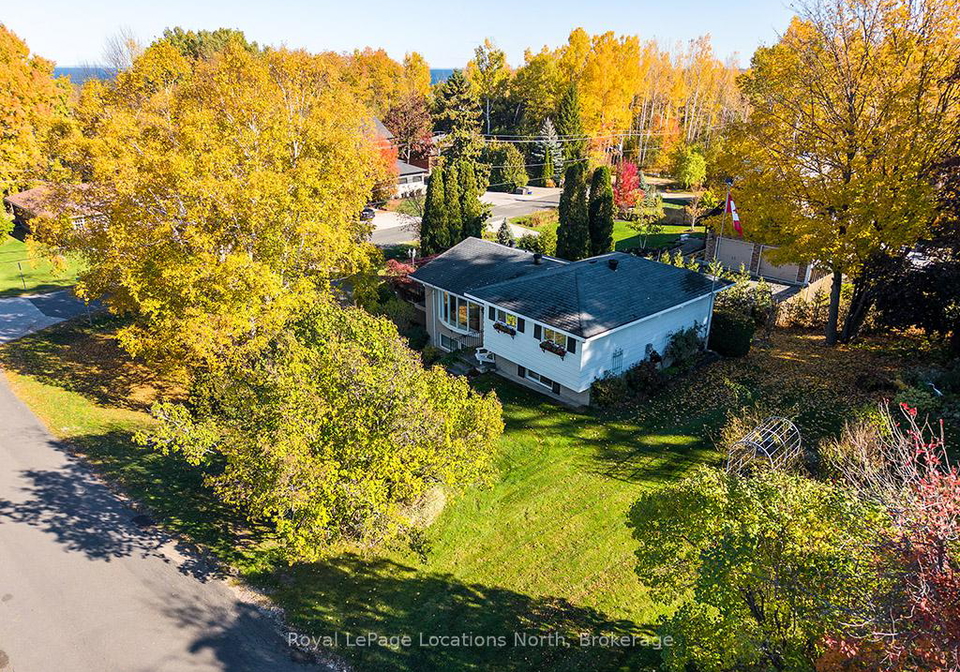 15-wellington-street-s-blue-mountains-ontario-x13707216