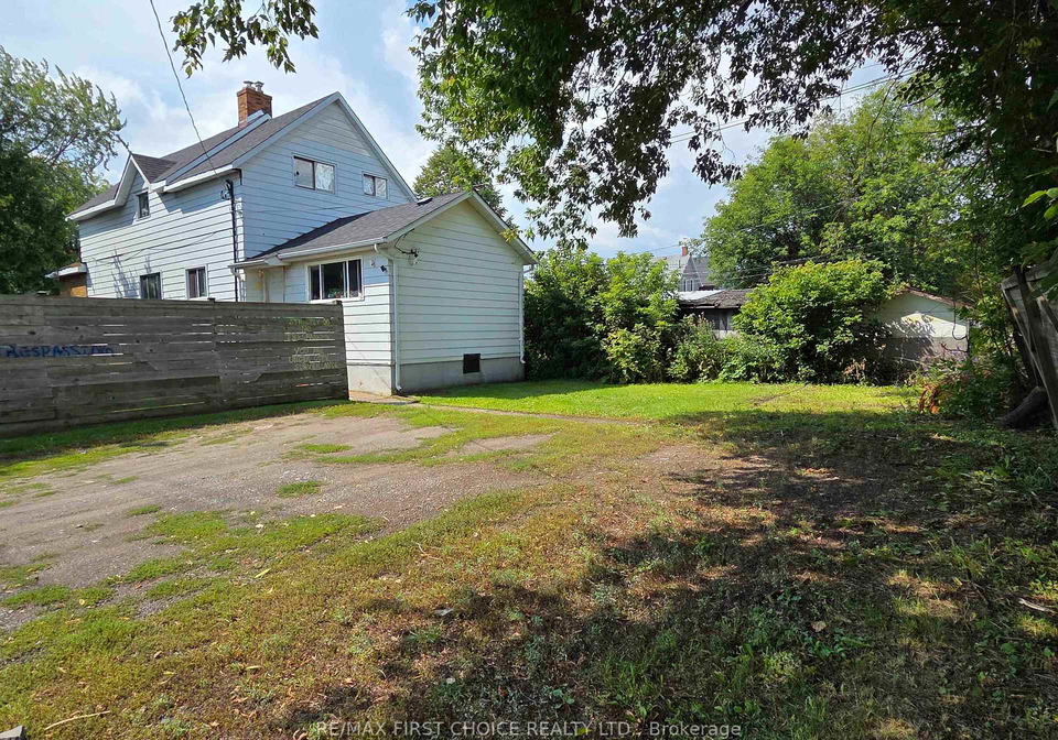 115-cameron-street-thunder-bay-ontario-x13707272