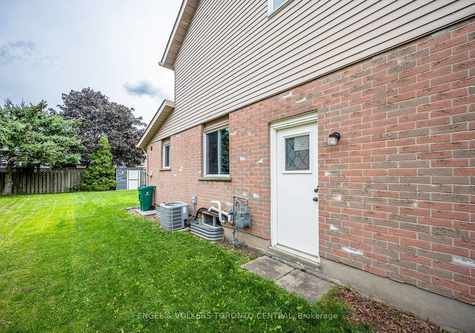 601-pinerow-crescent-waterloo-ontario-x13707294