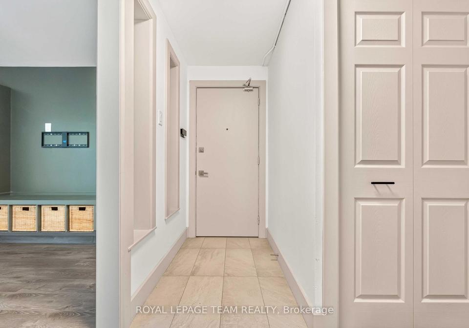204-donald-street-ottawa-ontario-x13707300