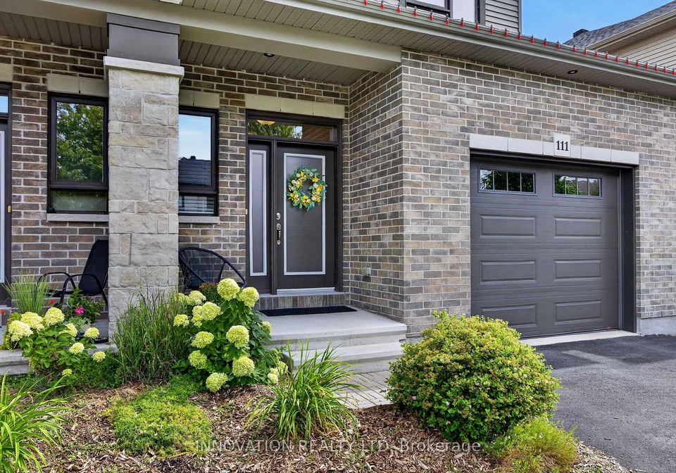 111-dulmage-crescent-carleton-place-ontario-x13707372