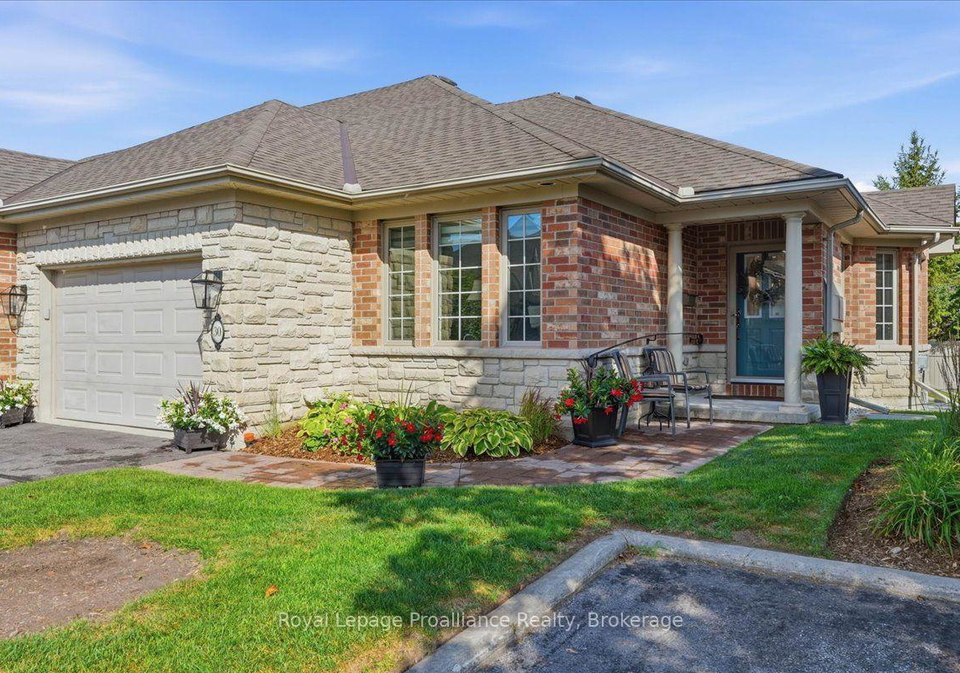 35-heartwood-drive-belleville-ontario-x13707374