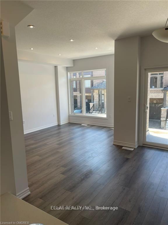 61-soho-street-hamilton-ontario-x13707436