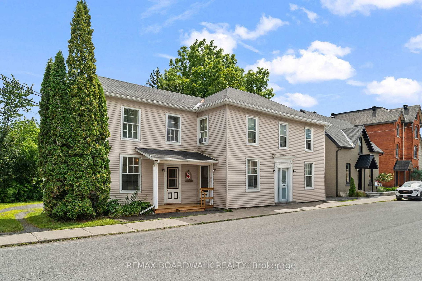 110-114-clothier-street-e-north-grenville-ontario-x13707544