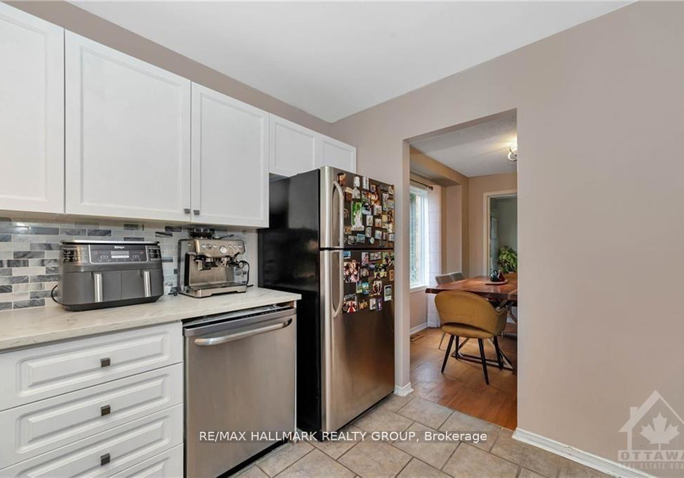 17-ravenscroft-court-ottawa-ontario-x13707746