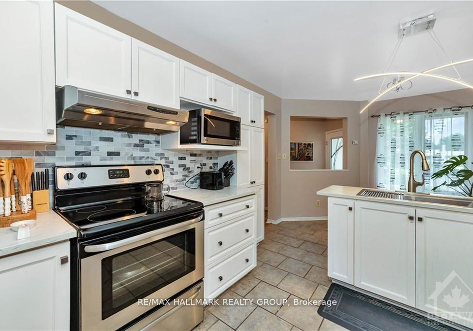 17-ravenscroft-court-ottawa-ontario-x13707746