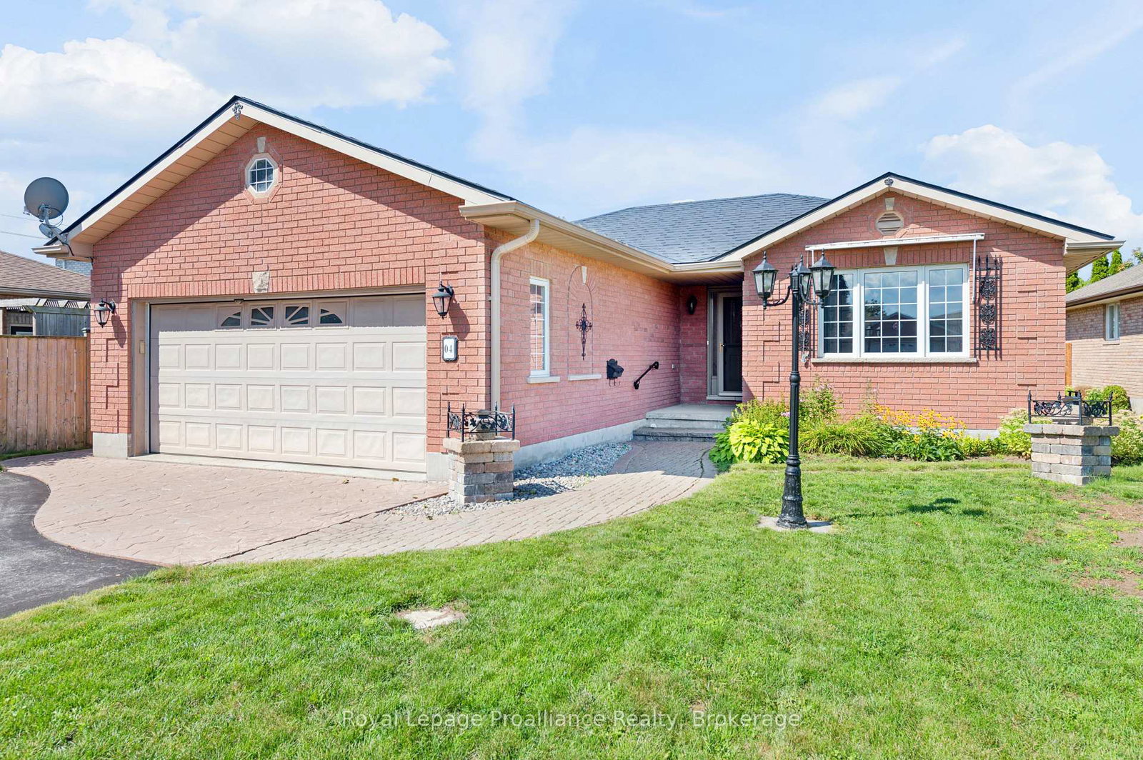 4-wilmont-court-belleville-ontario-x13707994
