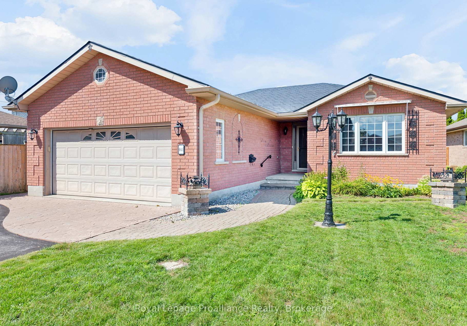 4-wilmont-court-belleville-ontario-x13707994