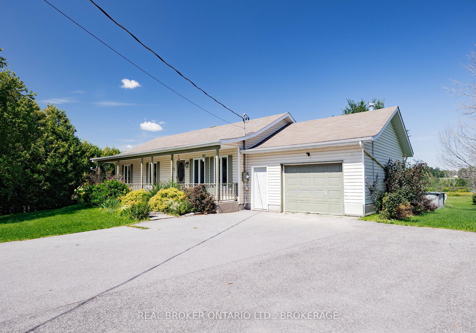 4057-lefebvre-street-south-glengarry-ontario-x13708004