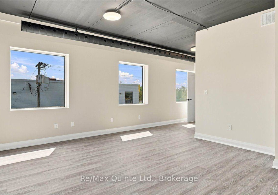 445-centre-street-greater-napanee-ontario-x13708022