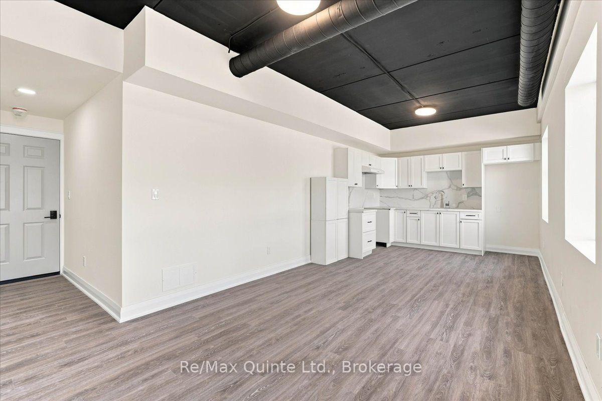 445-centre-street-n-greater-napanee-ontario-x13708026