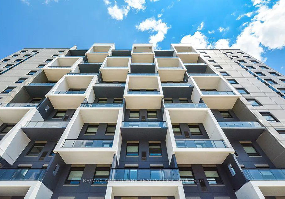 460b-belmont-avenue-w-kitchener-ontario-x13708034