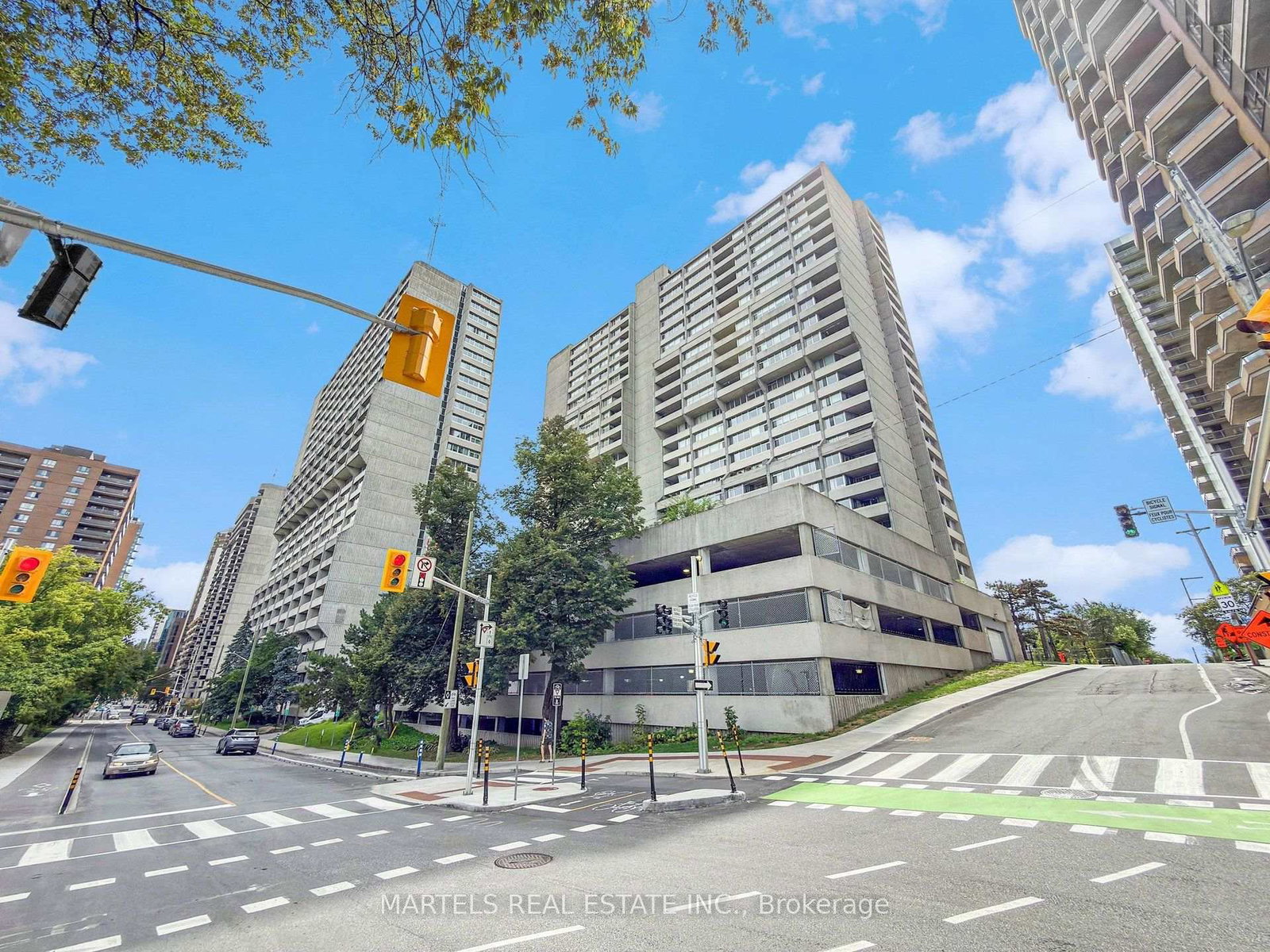 530-laurier-avenue-w-ottawa-ontario-x13708088