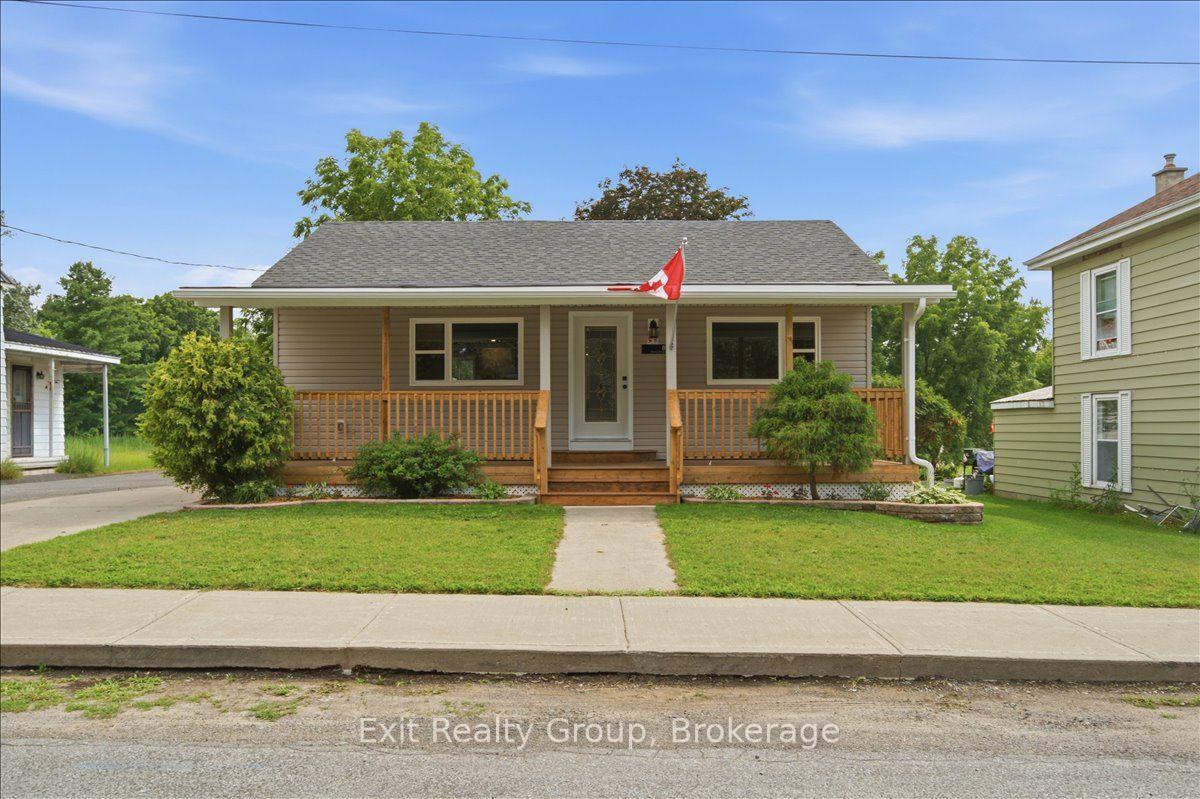 8-albert-street-prince-edward-county-ontario-x13708218