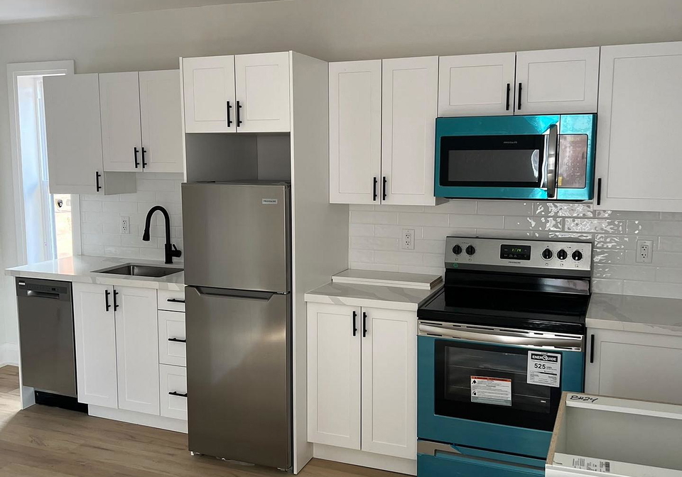 30-victoria-avenue-n-hamilton-ontario-x13708400
