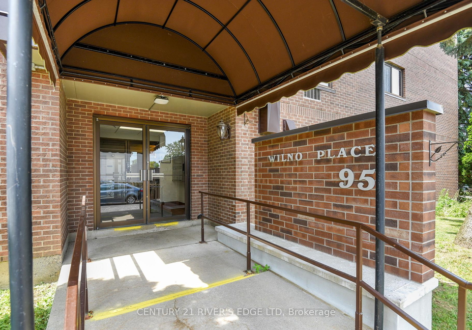 95-windsor-drive-brockville-ontario-x13708440