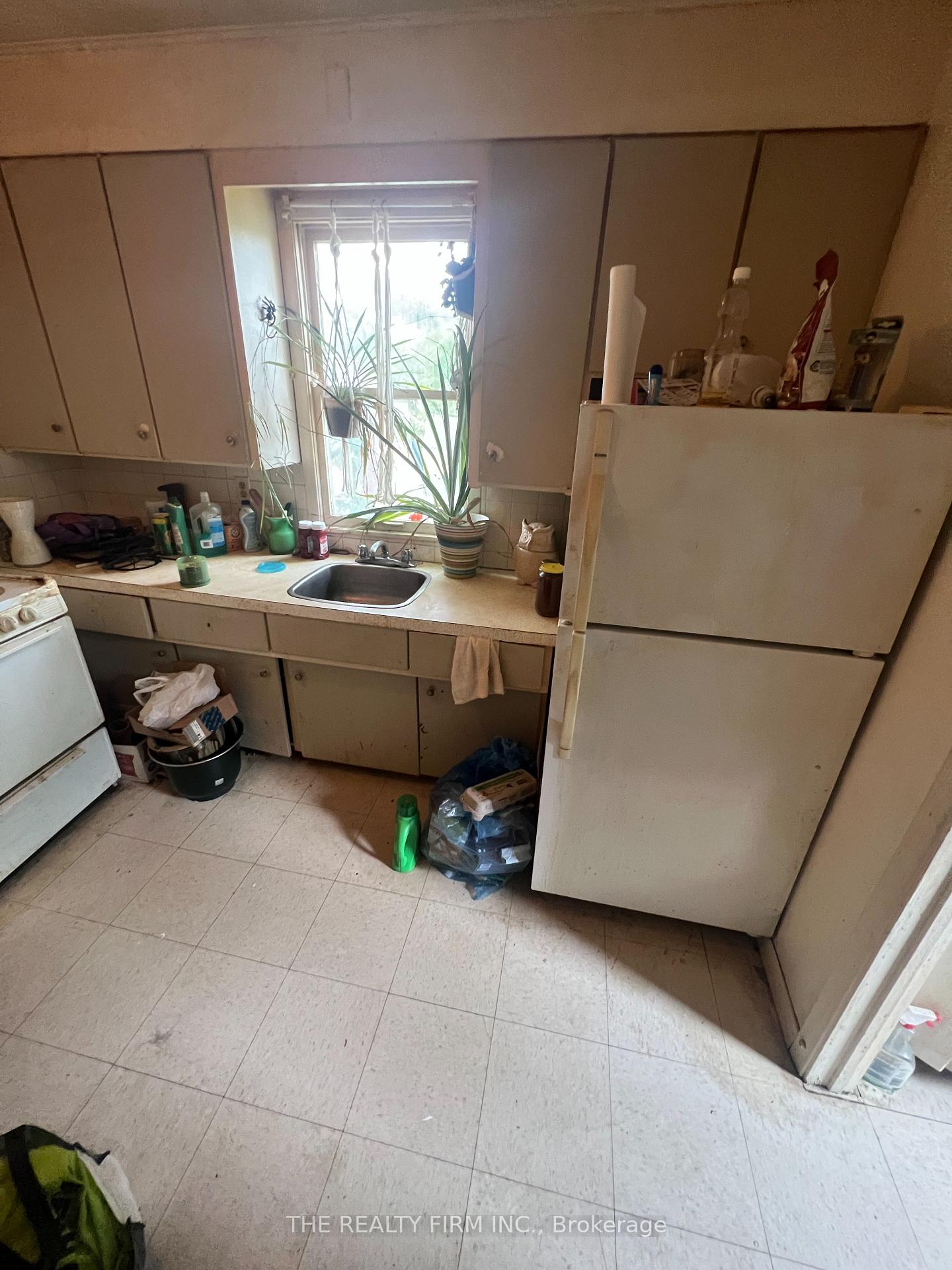 490-central-avenue-london-east-ontario-x13708506