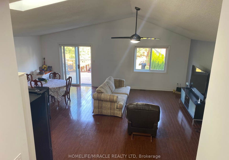 806-fairway-crescent-kitchener-ontario-x13708522
