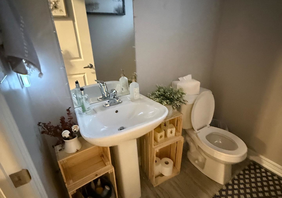 50-spring-crest-upper-unit-way-thorold-ontario-x13708542