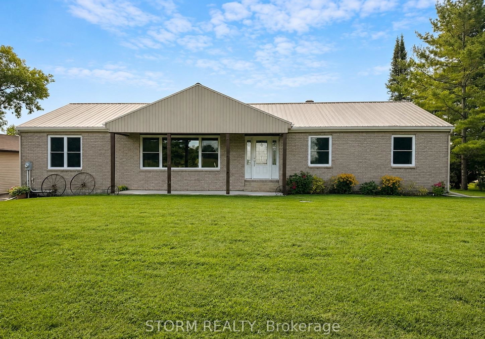 14402-dafoe-road-south-stormont-ontario-x13708600