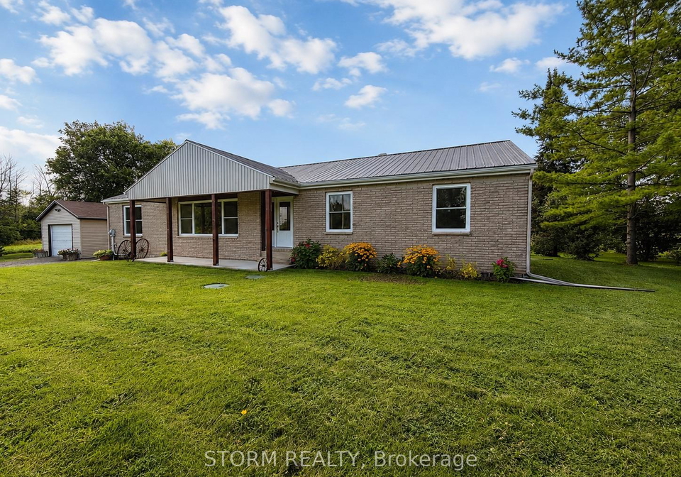 14402-dafoe-road-south-stormont-ontario-x13708600