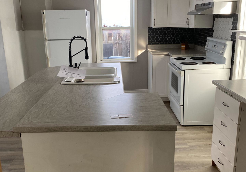 633-s-augustus-street-s-cornwall-ontario-x13708636