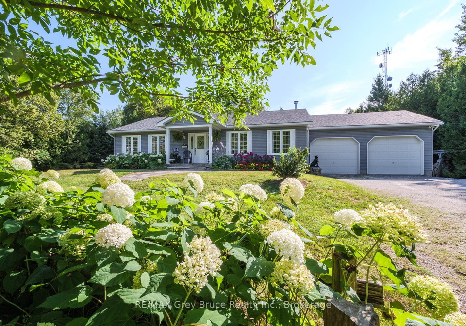 358-huron-road-south-bruce-peninsula-ontario-x13708832