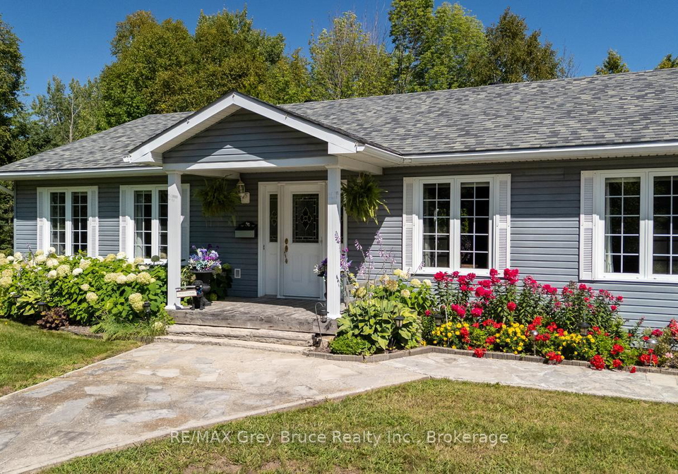 358-huron-road-south-bruce-peninsula-ontario-x13708832
