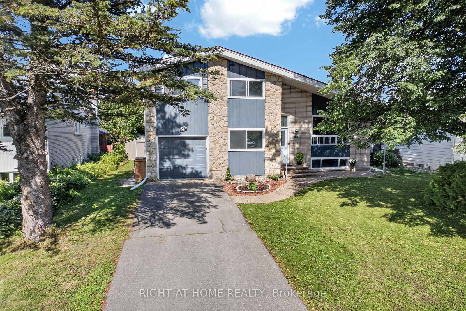 1385-chartrand-avenue-ottawa-ontario-x13708954