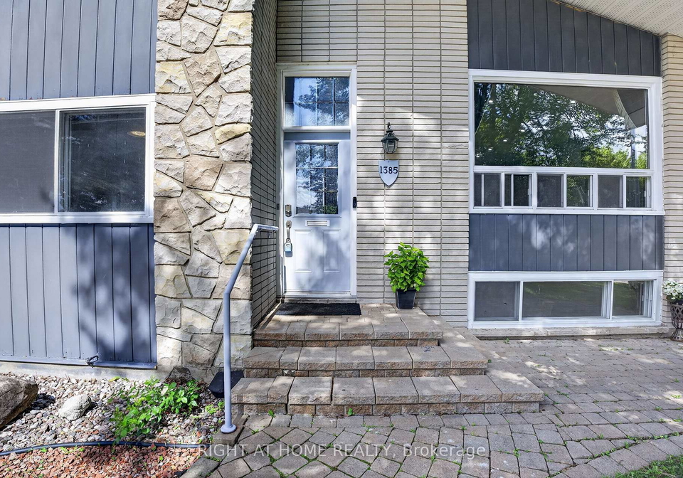 1385-chartrand-avenue-ottawa-ontario-x13708954