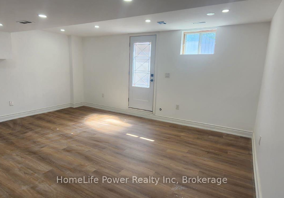 6-hollyberry-place-guelph-ontario-x13709060