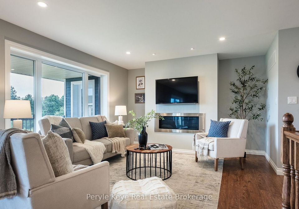 9-gainsborough-road-bracebridge-ontario-x13709098